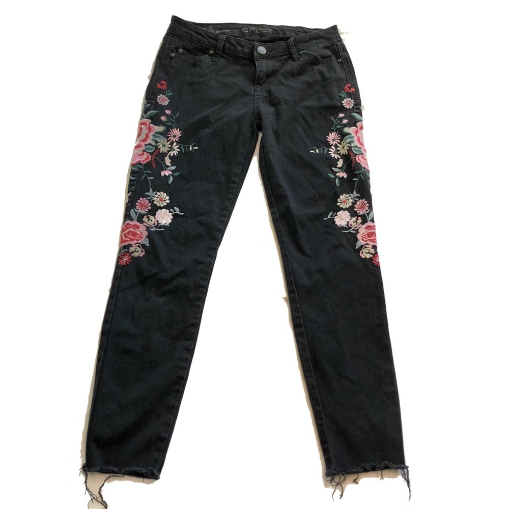 CP Jeans Black embroidered skinny jeans sz. 3